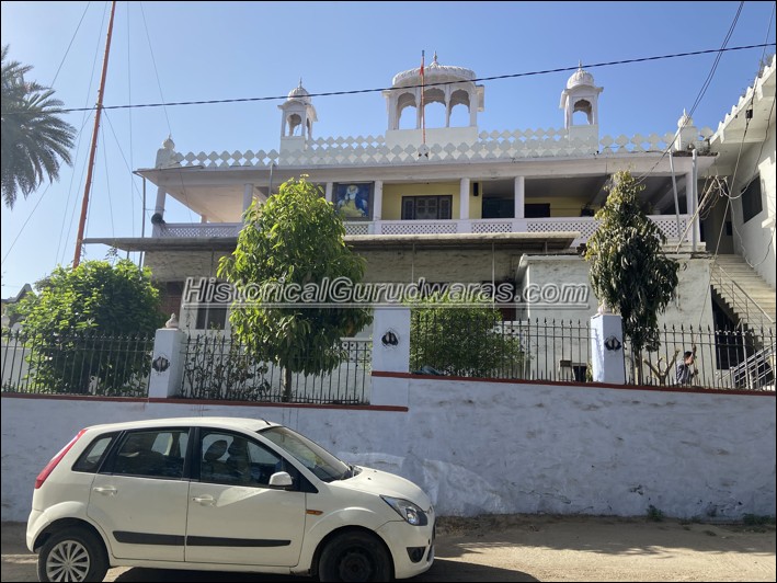 Gurdwara Sri Nanak Darshan Sahib, Mount Abu — view 2